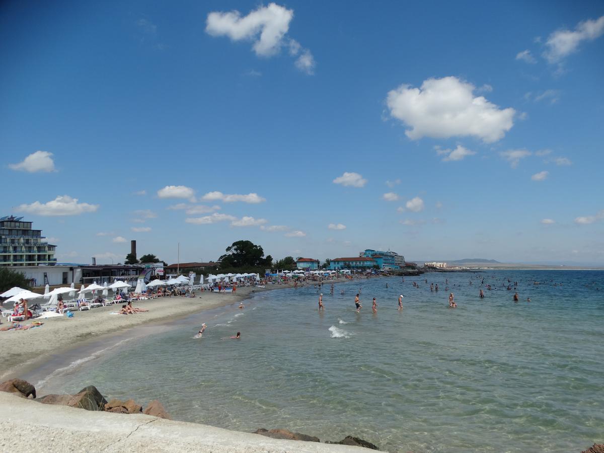 Lora Boutique Pomorie Exterior foto